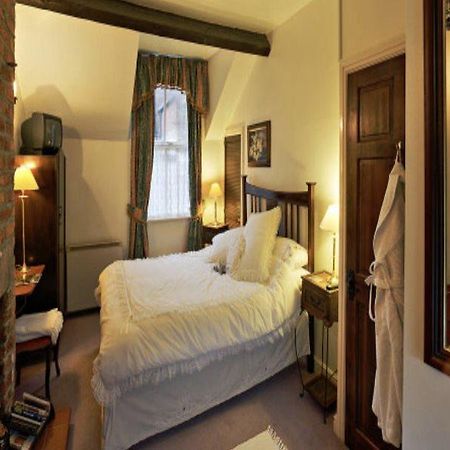 The Old Lockup Hotel Wirksworth Екстериор снимка