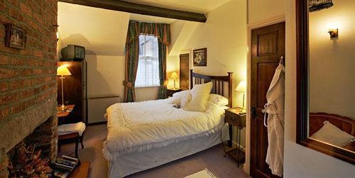 The Old Lockup Hotel Wirksworth Екстериор снимка
